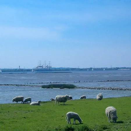 Moderne-ferienwohnung-in-ruhiger-lage Квикборн